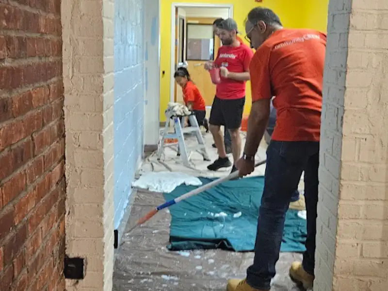 Volunteers, Santander Bank